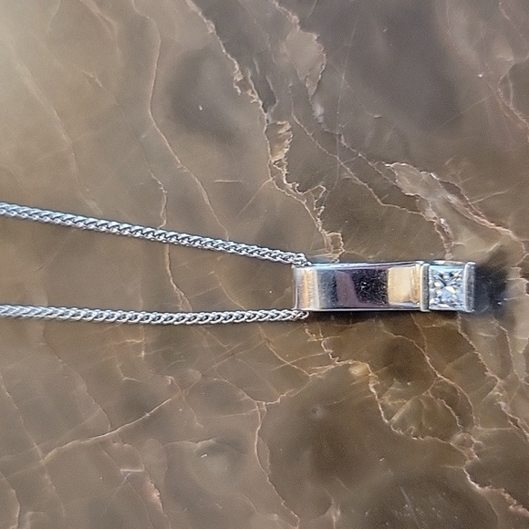 Women's 18kt White Gold Diamond Pendant Necklace, Bailey, Banks & Biddle - Picture 2 of 9